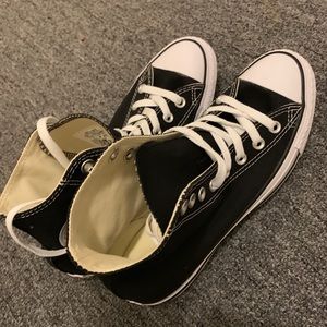 High top Black Converse